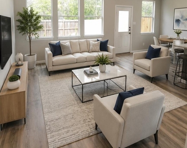 17242 Oakwood Chase Drive - Photo Thumbnail 2