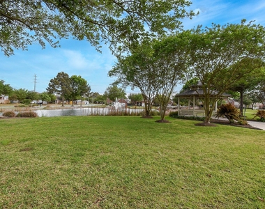 6034 Gracys Landing Lane - Photo Thumbnail 45