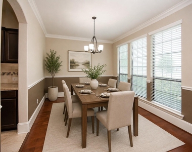 6034 Gracys Landing Lane - Photo Thumbnail 8