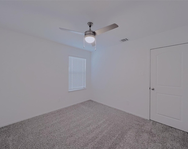 14918 Cypress Hollow Drive - Photo Thumbnail 26