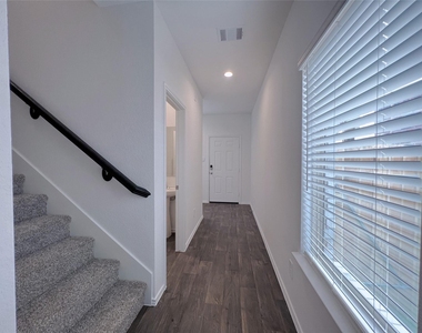 14918 Cypress Hollow Drive - Photo Thumbnail 19