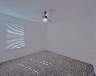 14918 Cypress Hollow Drive - Photo Thumbnail 24
