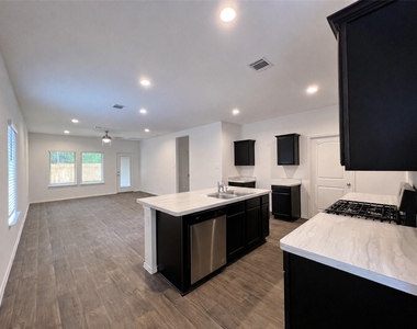 14918 Cypress Hollow Drive - Photo Thumbnail 4