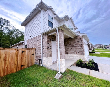 14918 Cypress Hollow Drive - Photo Thumbnail 1