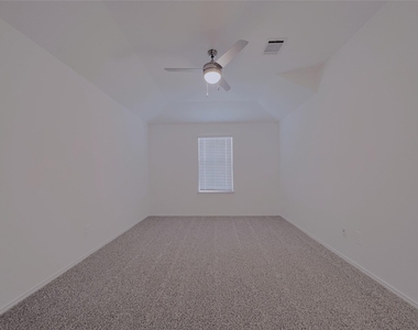 14918 Cypress Hollow Drive - Photo Thumbnail 23