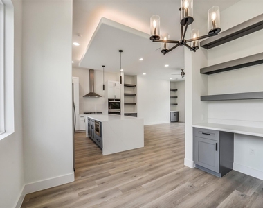225 Willard Street - Photo Thumbnail 16