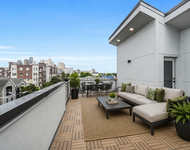 225 Willard Street - Photo Thumbnail 30