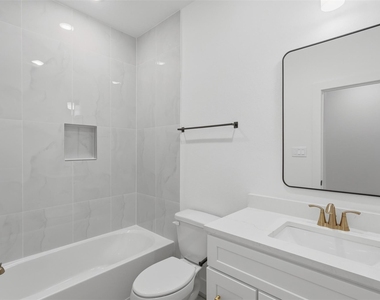 5921 Mountwood Street - Photo Thumbnail 10