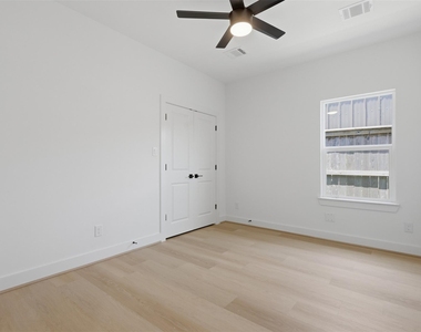 5921 Mountwood Street - Photo Thumbnail 13