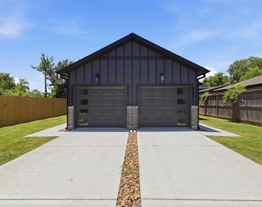 5921 Mountwood Street - Photo Thumbnail 1