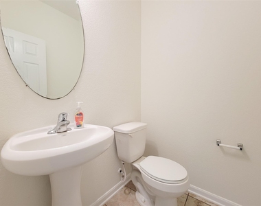 14108 Wedgewood Lakes Court - Photo Thumbnail 4