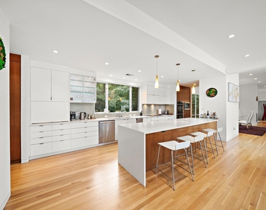 118 Angel Leaf Road - Photo Thumbnail 9