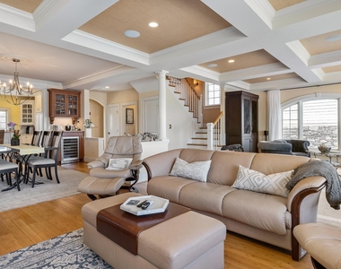 1138 Ocean - Photo Thumbnail 6