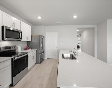 2621 Table Coral Trail - Photo Thumbnail 5