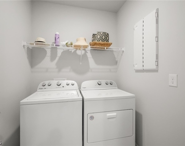 2621 Table Coral Trail - Photo Thumbnail 23