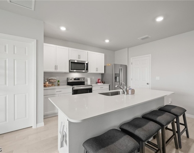 2621 Table Coral Trail - Photo Thumbnail 7