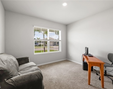 2621 Table Coral Trail - Photo Thumbnail 19