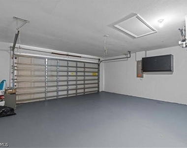 4303 26th Street Sw - Photo Thumbnail 13