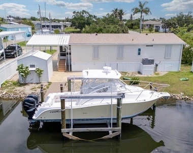701 Coral Drive - Photo Thumbnail 45