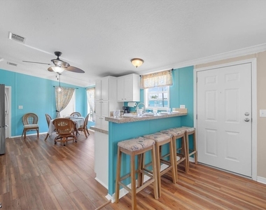 701 Coral Drive - Photo Thumbnail 23