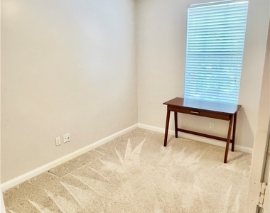 5669 Cove Circle - Photo Thumbnail 19