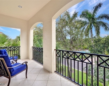 2830 Tiburon Boulevard E - Photo Thumbnail 1