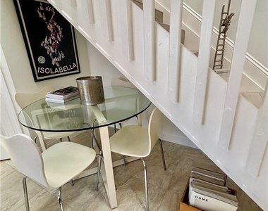 4215 Covey Circle - Photo Thumbnail 9