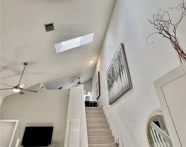 4215 Covey Circle - Photo Thumbnail 8