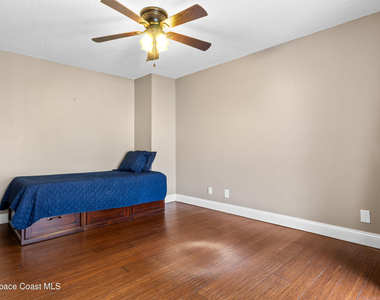 3266 Sand Court - Photo Thumbnail 11