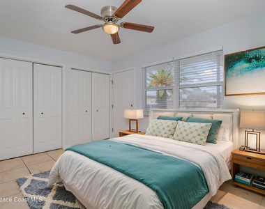 1029 Park Drive - Photo Thumbnail 8