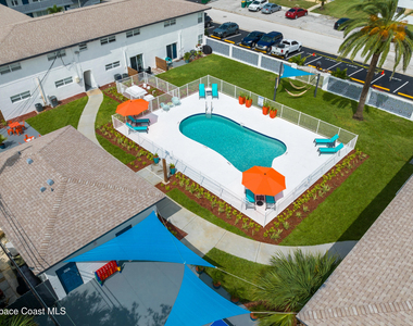 1029 Park Drive - Photo Thumbnail 16