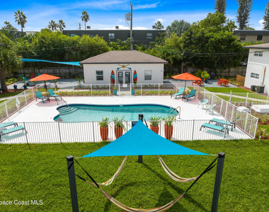 1029 Park Drive - Photo Thumbnail 14