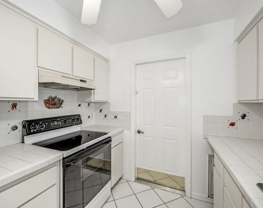 7175 Durban Avenue - Photo Thumbnail 9