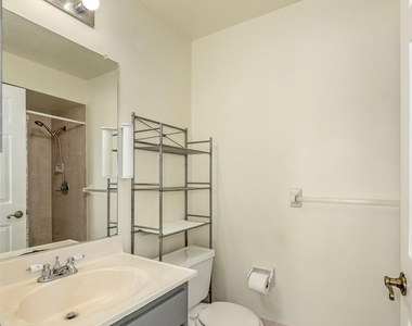7175 Durban Avenue - Photo Thumbnail 14