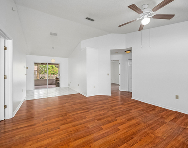 7175 Durban Avenue - Photo Thumbnail 4