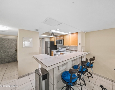 650 N Atlantic Avenue - Photo Thumbnail 1