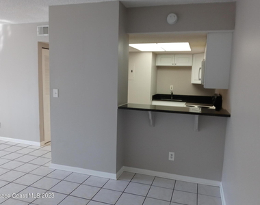 1641 Sunny Brook Lane - Photo Thumbnail 6