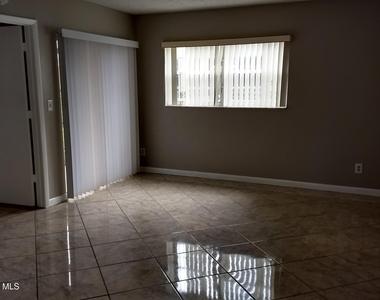 1609 Sunny Brook Lane - Photo Thumbnail 15