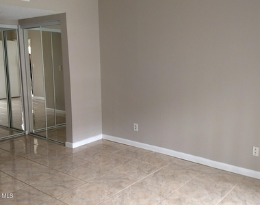1609 Sunny Brook Lane - Photo Thumbnail 19