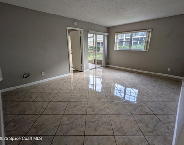 1609 Sunny Brook Lane - Photo Thumbnail 2