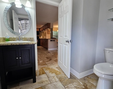 1750 E Central Avenue - Photo Thumbnail 16