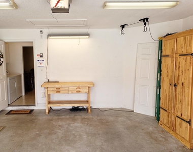 250 Saint Lucie Lane - Photo Thumbnail 19