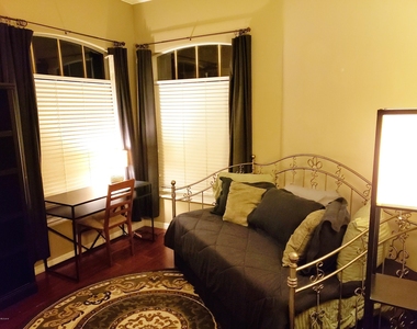 250 Saint Lucie Lane - Photo Thumbnail 4