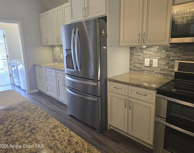 250 Saint Lucie Lane - Photo Thumbnail 29