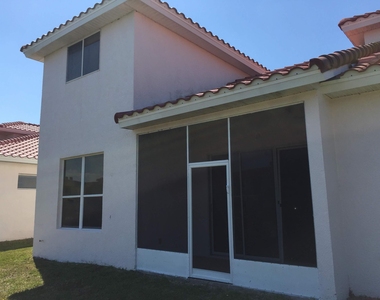 250 Saint Lucie Lane - Photo Thumbnail 24