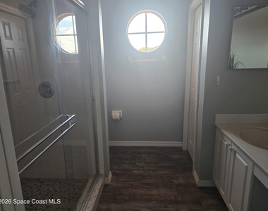 250 Saint Lucie Lane - Photo Thumbnail 36