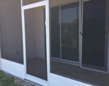 250 Saint Lucie Lane - Photo Thumbnail 25