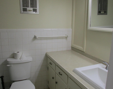 211 W Laila Drive - Photo Thumbnail 18