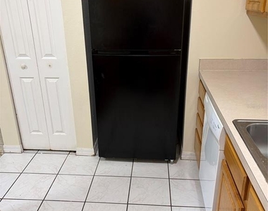530 Belltower Avenue - Photo Thumbnail 13