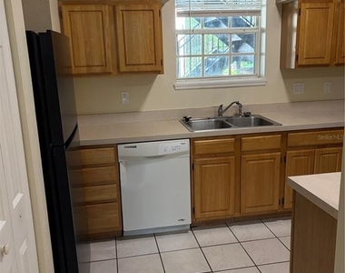 530 Belltower Avenue - Photo Thumbnail 11
